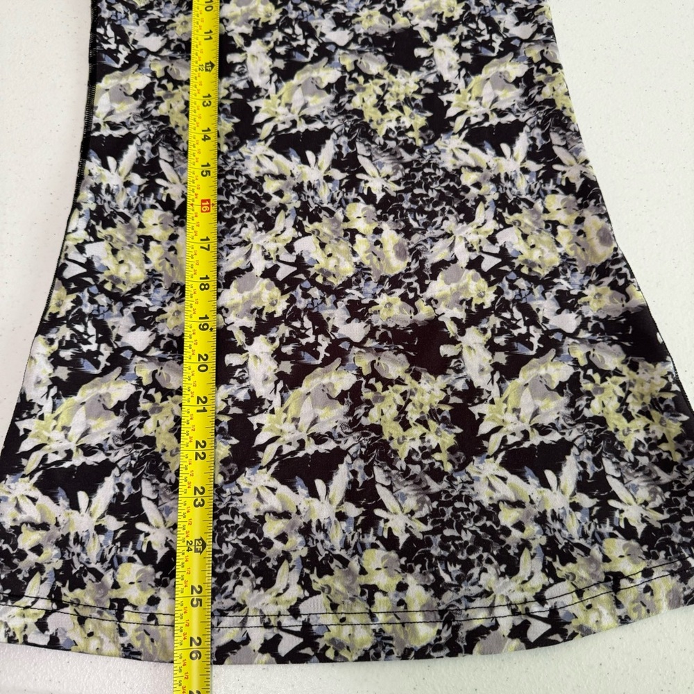 Lululemon Cool Racerback - Picture 7 of 7